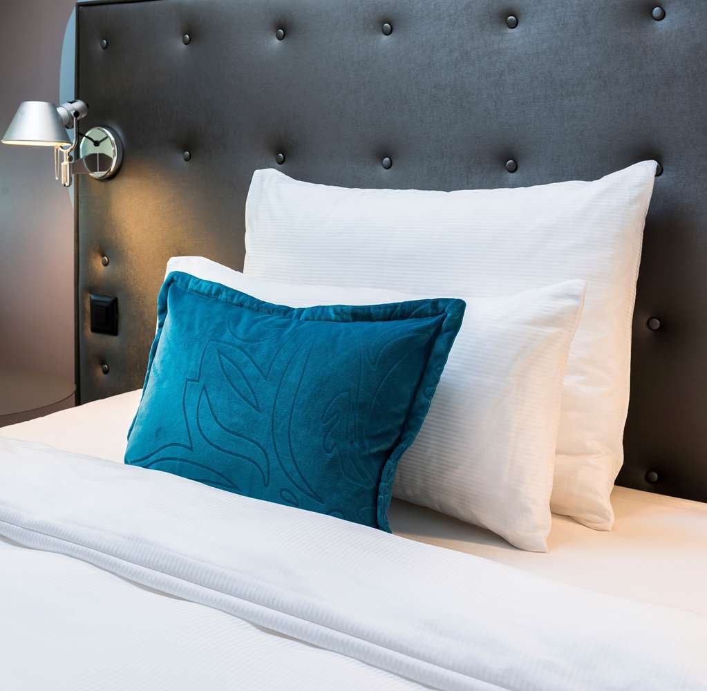 Motel One Freiburg Habitación foto